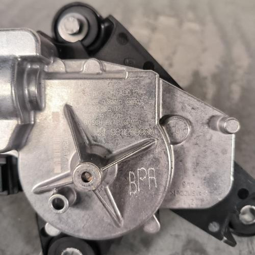 112596012-bfaca61b-d5f3-4979-87eb-e15bd7d27aaa-Piece-Moteur-essuie-glace-arriere-9811259980-CITROEN-C3-3-PHASE-1-132eb1221a3c96ad7832496f27c25b852b7e797680c5bbf28635c33d3bcad099_m.jpg
