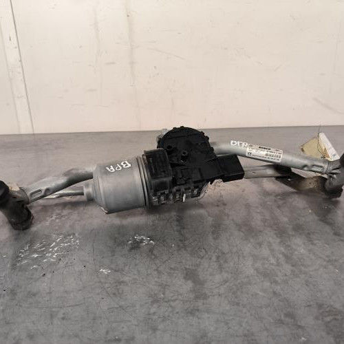 Moteur essuie glace avant