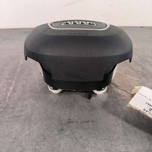 112634962-c64187fb-d26a-45b8-a2ca-c2062024e876-Piece-Air-bag-conducteur-8U0880201AA6PS-AUDI-Q3-1-PHASE-1-85fb5b93a7623556d39a5af4931f429664d67e14a1ac318267873fa61f417dcf_m.jpg