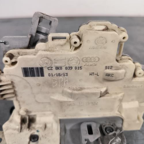 112634995-3cf2c96e-bfee-47f7-8947-325ce2ef00a5-Piece-Fermeture-centralisee-arriere-gauche-8K0839015-AUDI-Q3-1-PHASE-1-0b75b49a5e93184d8dfba2e51ce59ab4d25b7e7784b266648b28eb799bada192_m.jpg