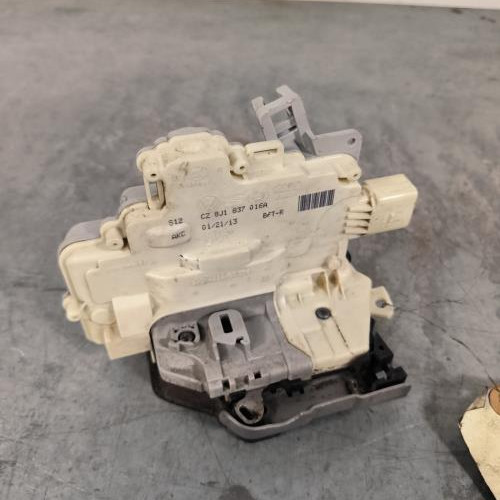 Fermeture centralisee avant droit