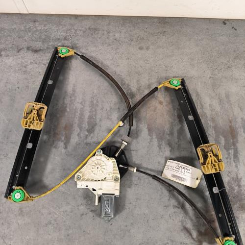 112635003-502013d1-4dab-4363-adce-e70450c85a22-Piece-Leve-vitre-electrique-avant-droit-8U0837462-AUDI-Q3-1-PHASE-1-5c0ad4ae0714ac44f70ea57f8bdfc40319ae871519ecfd2275ba9eb18a0f17aa_m.jpg