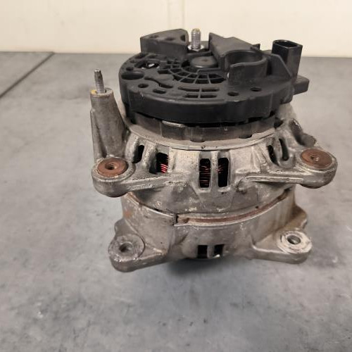 112635400-fb8a477c-bb26-43fe-a472-0f6d4a928e00-Piece-Alternateur-03L903023-AUDI-Q3-1-PHASE-1-ac70f9ad10dd06986c474032ae11f4606b8f212f65374b4031aaa66ac1731951_m.jpg