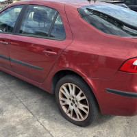 Vehicule-RENAULT-LAGUNA%25202%2520PHASE%25201-2004-070329212c632e34f3e682fab9ca71e1b8b10c272ebd4608e1c2420eaca58a55_m.jpg