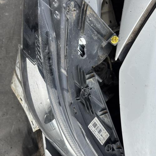 Vehicule-PEUGEOT-2008%25201%2520PHASE%25201-2017-001c5bf27abad29ed4eb1a52d56316641ed8f4b38a6ecc6cfa4469c67b31a4a2_m.jpg