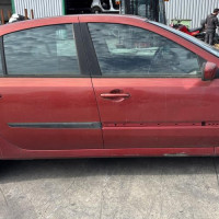 Vehicule-RENAULT-LAGUNA%25202%2520PHASE%25201-2004-30a85c4a52472d9f5ce6a9fbc16ebbeefac37d4aa6577800d296c0e53607e9cb_m.jpg