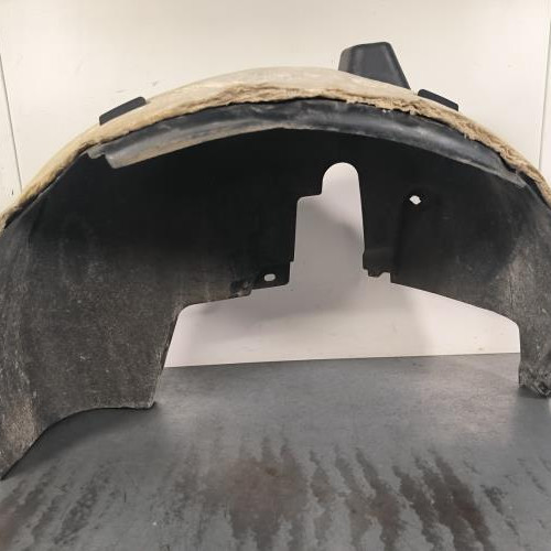 Pare boue arriere droit