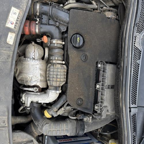 Vehicule-PEUGEOT-2008%25201%2520PHASE%25201-2017-778ad63d463c07fff55418157d362c716ade67438ec6b938850314151a1dd729_m.jpg