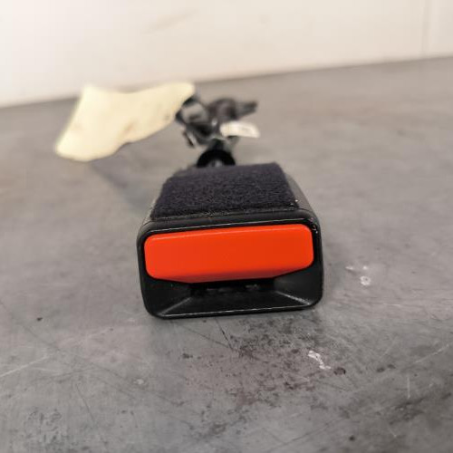 112803736-cbf0dec2-e742-4c0b-9b95-1b2eff7e1c02-Piece-Attache-ceinture-avant-gauche-878179094R-RENAULT-CLIO-5-PHASE-1-5f5ad726c1be7522df72941fdaaf16082330b3a6dcfa05eeb8cca3f589eff8d0_m.jpg
