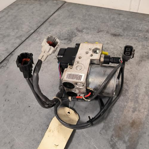 Bloc ABS (freins anti-blocage)