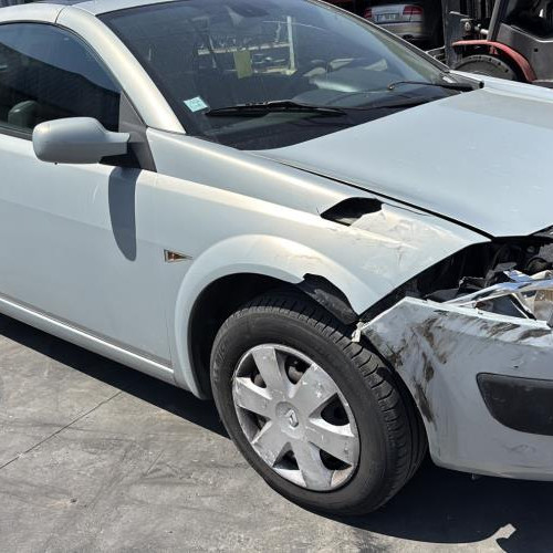 Vehicule-RENAULT-MEGANE%25202%2520PHASE%25201%2520CABRIOLET-2004-b4aa7193fcaca38cdc0e8aae19ae2caec979ae685e6257f826ceb394777d6a46_m.jpg