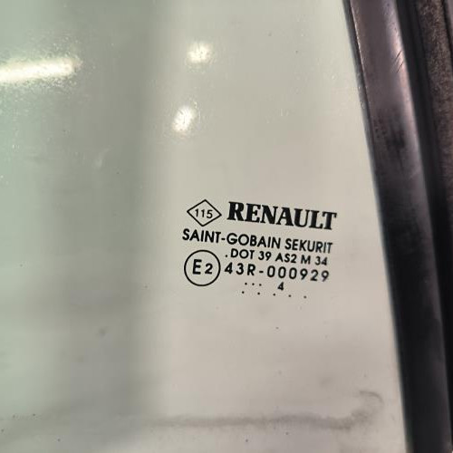 112823823-6228a4f5-472a-4743-baf2-a2817f19708a-Piece-Vitre-arriere-droit-RENAULT-MEGANE-2-PHASE-1-CABRIOLET-e5d1ede388e605560559cb2d902ad88fc85e0024312d6dbcff531e50ba0a1ea7_m.jpg