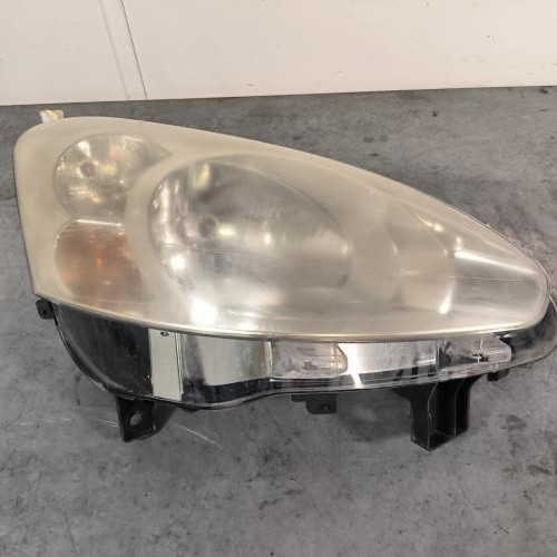 Optique avant principal droit (feux)(phare)