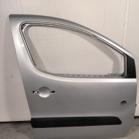 112831420-c235bfb7-e81a-411f-a222-242b013e0bbf-Piece-Porte-avant-droit-9004Z6-PEUGEOT-PARTNER-2-PHASE-1-a8f95e5dfd21edcd58c159573f4205efe1c044bf16e63651b30eab68960c7342_m.jpg
