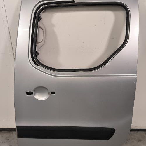 Porte laterale gauche