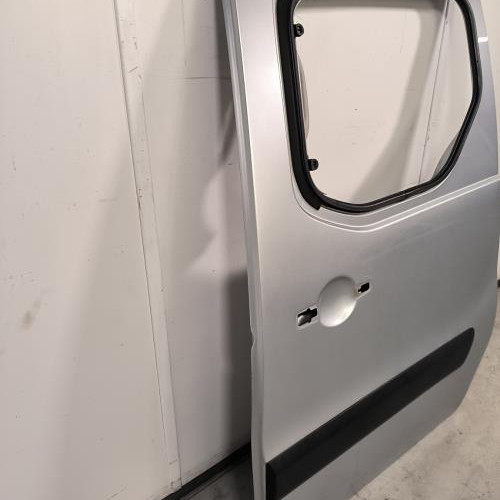112831425-73484853-6e48-444d-af90-e7c117e42ff7-Piece-Porte-laterale-gauche-9831169780-PEUGEOT-PARTNER-2-PHASE-1-8045e5323e069808d64110043f375c41076faccd5d211790a9d8c7a0b0bcee1f_m.jpg