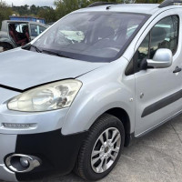 Vehicule-PEUGEOT-PARTNER%25202%2520PHASE%25201-2012-52f180b8b125bce762c26b685210b5fc1f3789bca4cc6bb428a9f5582bd947c3_m.jpg
