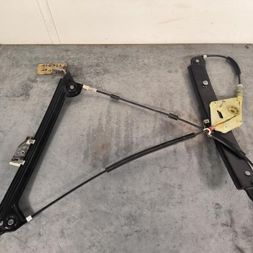 113088995-c44114ec-b279-4093-add0-27a11b784634-Piece-Mecanisme-de-leve-vitre-electrique-avant-droit-51337165596-BMW-SERIE-1-E82-COUPE-670fcaf02ca1248652fb808a3ed8524d1a5049e2ee163452e7cbd54671db7565_m.jpg