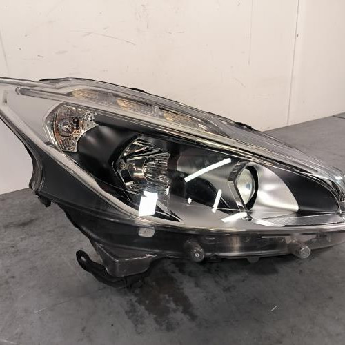 113161087-5e83bd65-84ae-4e18-af55-8dd43a1dd9d5-Piece-Optique-avant-principal-droit-feuxphare-1685352780-PEUGEOT-208-1-PHASE-2-f19fd8266fe17393c51fed4bfa33d8b3e8af9b9a221f6344ac80a098a20f9d65_m.jpg