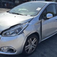 Vehicule-PEUGEOT-208%25201%2520PHASE%25202-2017-99c6eb823eade795fba010ddf53698d489d807f5780bd681036f5556a3ba1978_m.jpg