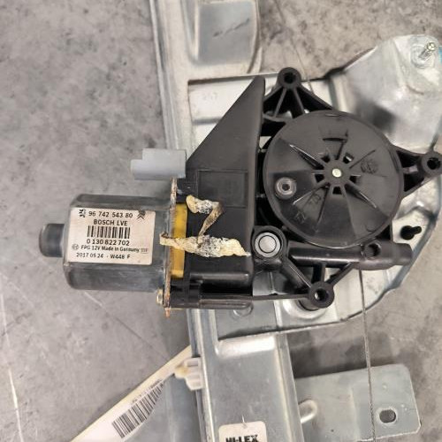 Vehicule-PEUGEOT-208%25201%2520PHASE%25202-2017-43cbea4211b0734c3a252aab753622c223bec249fa74c16ecaa2a6ba52129814_m.jpg