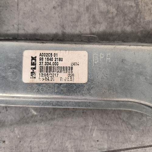 113161588-cbb1e88e-8865-4f63-8ff2-c6a679f9ed68-Piece-Leve-vitre-electrique-avant-gauche-9816402180-PEUGEOT-208-1-PHASE-2-2e6bad8d78e41a0239afca3a8c713057c29b3b339aa15cca4302295e2c54a541_m.jpg