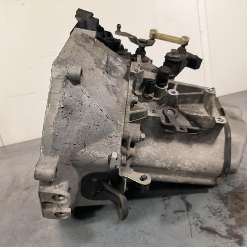113162098-096ca720-4bed-4904-aa97-17db8daa6480-Piece-Boite-de-vitesses-9810688480-PEUGEOT-208-1-PHASE-2-2fb18d754ad3d0c2679b662d72b966fdabadaa70ef023ed269067d753f7c2438_m.jpg