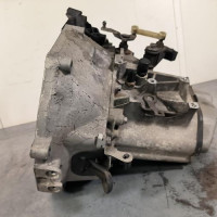 113162098-096ca720-4bed-4904-aa97-17db8daa6480-Piece-Boite-de-vitesses-9810688480-PEUGEOT-208-1-PHASE-2-2fb18d754ad3d0c2679b662d72b966fdabadaa70ef023ed269067d753f7c2438_m.jpg