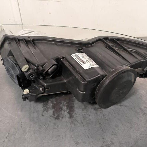 113207513-e87db387-16e0-465e-a0e4-2603195249af-Piece-Optique-avant-principal-droit-feuxphare-7L6941040-VOLKSWAGEN-TOUAREG-1-PHASE-2-82105ddc96596bd862ed03f7f3154566c2899fcbbac3c993c226571f21afc60d_m.jpg