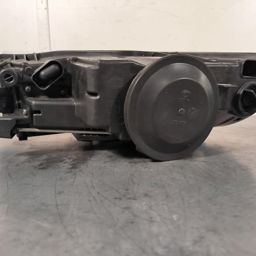 113207513-81931ea4-5134-4be1-86a8-64919bcc70c8-Piece-Optique-avant-principal-droit-feuxphare-7L6941040-VOLKSWAGEN-TOUAREG-1-PHASE-2-cce552353c002d8a97a08bbd3c5be91c3bce464acadff1d5a236263c9d69154b_m.jpg