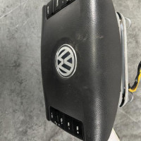 113207634-75ab8f45-baa4-4c6c-bc38-4958ddad6243-Piece-Air-bag-conducteur-3D0880203B2K7-VOLKSWAGEN-TOUAREG-1-PHASE-2-8cb9baf42683dfc30c17d314d693bb2c0269d3952dc6b8d171c68a8d9d14d2e6_m.jpg