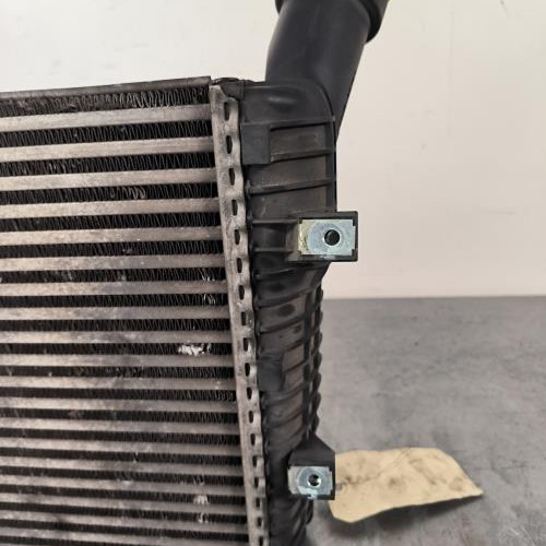 113208053-810883c4-c50d-45fd-accc-cbc73561e08c-Piece-Echangeur-air-Intercooler-7L6145803C-VOLKSWAGEN-TOUAREG-1-PHASE-2-9e16a2fb2c729f7b0fdd66922f002ffc6ec36a37a52b27553c21420a0bec7195_m.jpg