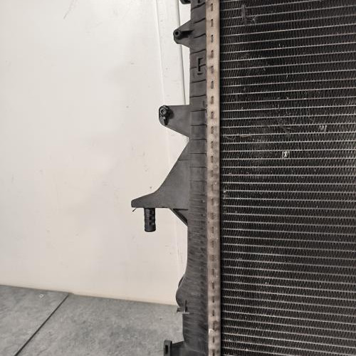 113208060-01c703a5-65d0-492a-b3f1-1307e76b7bfb-Piece-Radiateur-eau-7L0121253A-VOLKSWAGEN-TOUAREG-1-PHASE-2-f2b4e2e0e2243865d3db7058e805ab484348a443f377cb416d53fb29a4dda77c_m.jpg