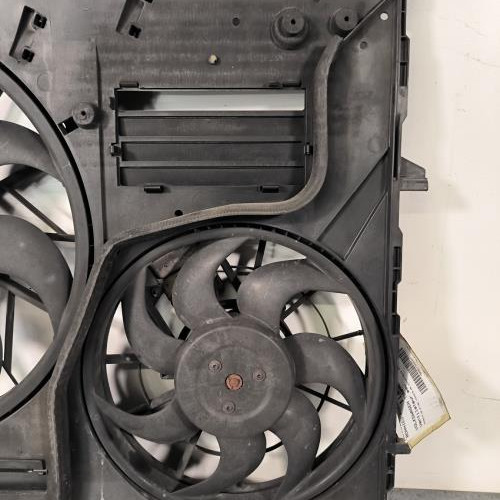 113208064-47d2d1e2-6bf4-4c05-8088-0b29dd022e96-Piece-Ventilateur-eau-VOLKSWAGEN-TOUAREG-1-PHASE-2-99c4ee772b3e24b3112b41360750d57abe70837e6a5ba33737ce48cd1b3492c1_m.jpg