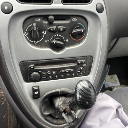 Vehicule-CITROEN-XSARA%2520PICASSO%2520PHASE%25202-2007-3ef6ac2c431ecc5a41d40fea9bf95c2a95bba166334b93577670ed55a3864c05_m.jpg