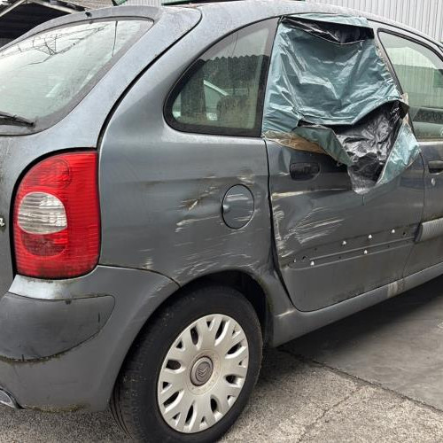 Vehicule-CITROEN-XSARA%2520PICASSO%2520PHASE%25202-2007-e59456935419f5cf285d7c62f1d6d9a8af7aa161c3122207f3dbf31383ed026e_m.jpg