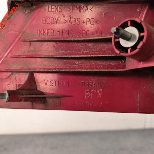113612289-dffbb98e-41e0-4299-99c4-97eeb08fe6f6-Piece-Feu-arriere-principal-droit-feux-1406679-FORD-FOCUS-2-PHASE-2-CABRIOLET-60149011e90005124a5c982920c1ee4165990b9d8eb961c837ac6cd59cca1d5b_m.jpg