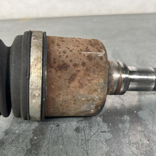 113613925-542f9155-ac4f-4778-9d19-342106b77f01-Piece-Cardan-gauche-transmission-1475131-FORD-FOCUS-2-PHASE-2-CABRIOLET-2981e5d0f06afe969dcd982fa1a18abefa9d23d33b8be82e192f1faece9afdbd_m.jpg