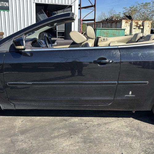 Vehicule-FORD-FOCUS%25202%2520PHASE%25202%2520CABRIOLET-2009-ceb2c3475314cf7caf74da7869121f8a7ca1d01771f39b9ab355cf254b58b70d_m.jpg