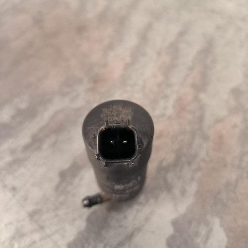 113613933-2e3c1025-594b-4aaa-86c8-102fa658e9f2-Piece-Pompe-lave-glace-avant-1357105-FORD-FOCUS-2-PHASE-2-CABRIOLET-cd7114fdef9a3e5ec7a7f0809881f04c2fd872056072c8179f53de640d08128f_m.jpg