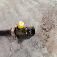 113666444-4ebe1891-e6b9-477f-8b7b-b794c1560abd-Piece-Injecteurs-CITROEN-C4-1-PHASE-1-COUPE-75910fd50ec8df2e6c1dd4adc110e0b7c824d3809d93d74019e60baa3ec4769e_m.jpg