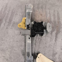 113945587-b79dc524-f7d8-4471-a453-a9fb3591c0ef-Piece-Leve-vitre-electrique-arriere-droit-827008880R-RENAULT-CLIO-4-PHASE-1-BREAK-2fab72b1e79ad238e21f95b6fb13d8bb91a101a95e1d9911882da3fa0ca88350_m.jpg
