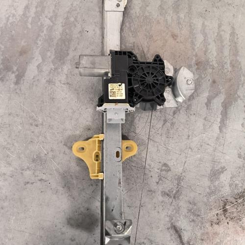Leve vitre electrique avant gauche
