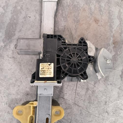 113945590-8de8688c-74c8-4d49-9865-22a6f20430d0-Piece-Leve-vitre-electrique-avant-gauche-807018534R-RENAULT-CLIO-4-PHASE-1-BREAK-baaadf66bb8c6d97ca7618c8331a5fa344178ea4378230364a873aed3b95e8ea_m.jpg