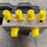 114147416-d285fda3-83b2-4acd-9ebe-027c7cade093-Piece-Bloc-ABS-freins-anti-blocage-0265244043-FIAT-DUCATO-3-PHASE-2-573a1ff116f947da212d6c3d025965b89e74e78a7615083283eaf09405d73da7_m.jpg