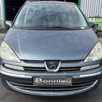 Vehicule-PEUGEOT-807-2009-b7cd1e786d3ac60315558c054815dbb7ef75e18ada991cf81adf1f05046a918c_m.jpg