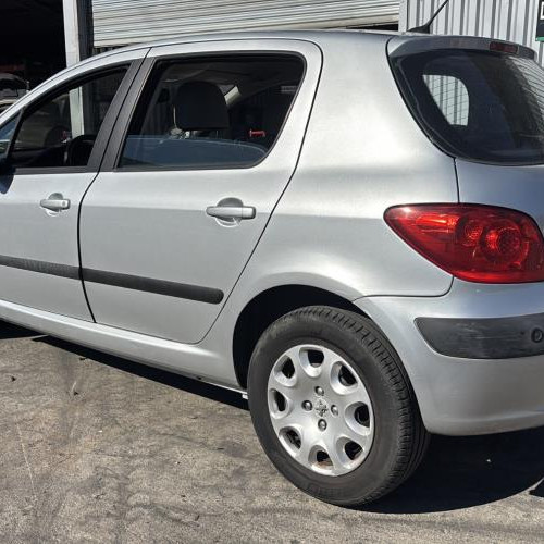 Vehicule-PEUGEOT-307%2520PHASE%25202-2006-b4ebbb826f717652d45f5507fd6c553e7ef48fe2c8f7ee828fa9b8336ec0643b_m.jpg