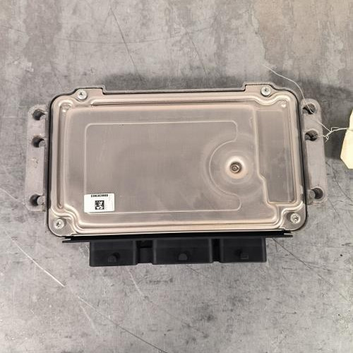 114362566-efe7ea31-d173-442c-b423-7d228412a96b-Piece-Calculateur-moteur-261208558-PEUGEOT-307-PHASE-2-68d7731ec30e5b8e371fbd0e50d136cbb167ab73568d95d589b0525282d1f6ce_m.jpg