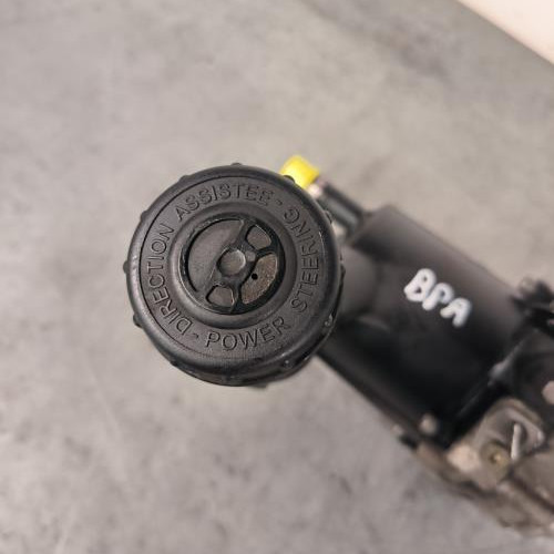 114362578-f5a425fe-0e26-4963-bc57-f029154e50e7-Piece-Pompe-de-direction-4007VN-PEUGEOT-307-PHASE-2-6d6dcbe1b513bc80ad86b91fff45c9bcb9e74ed5a93689723fc48c16c7d14434_m.jpg