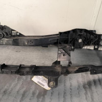 114585929-90b6d744-df54-450e-92de-89f1097379b5-Piece-Armature-avant-Masque-avant-1675180-FORD-FOCUS-2-PHASE-2-CABRIOLET-eacd730d1179029e68dd9f4e290042c4828264bc57def913693b45be2451b4cd_m.jpg